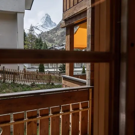 Baccara Studio With Matterhorn View By Inspiring Places Zermatt Exterior photo
